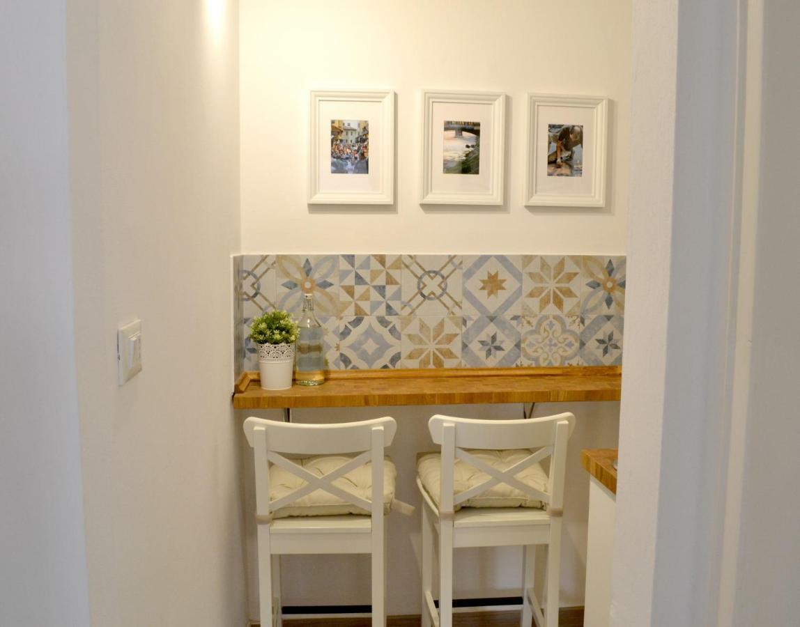 Modarno Exclusive Apartments ฟลอเรนซ์ ภายนอก รูปภาพ