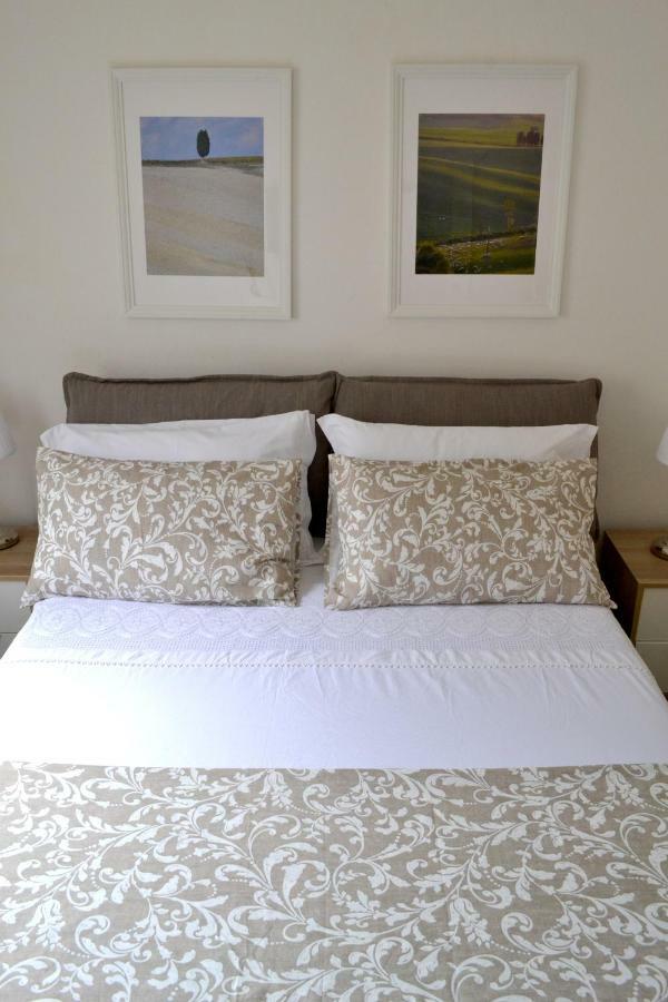 Modarno Exclusive Apartments ฟลอเรนซ์ ภายนอก รูปภาพ