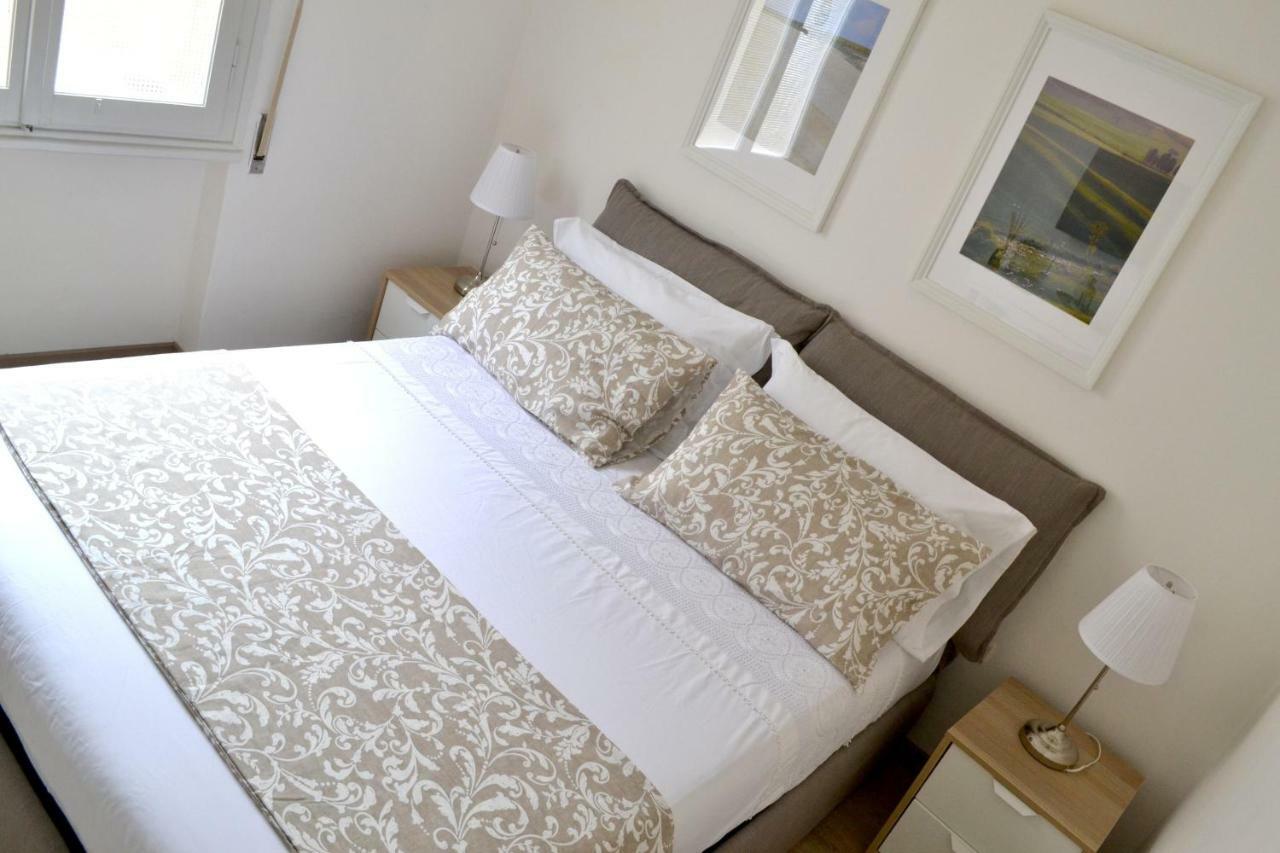 Modarno Exclusive Apartments ฟลอเรนซ์ ภายนอก รูปภาพ