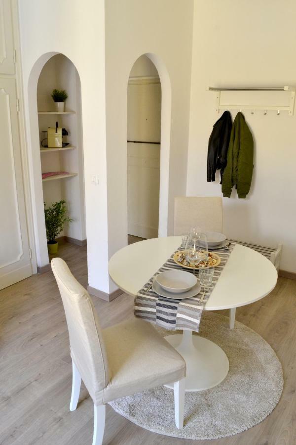 Modarno Exclusive Apartments ฟลอเรนซ์ ภายนอก รูปภาพ