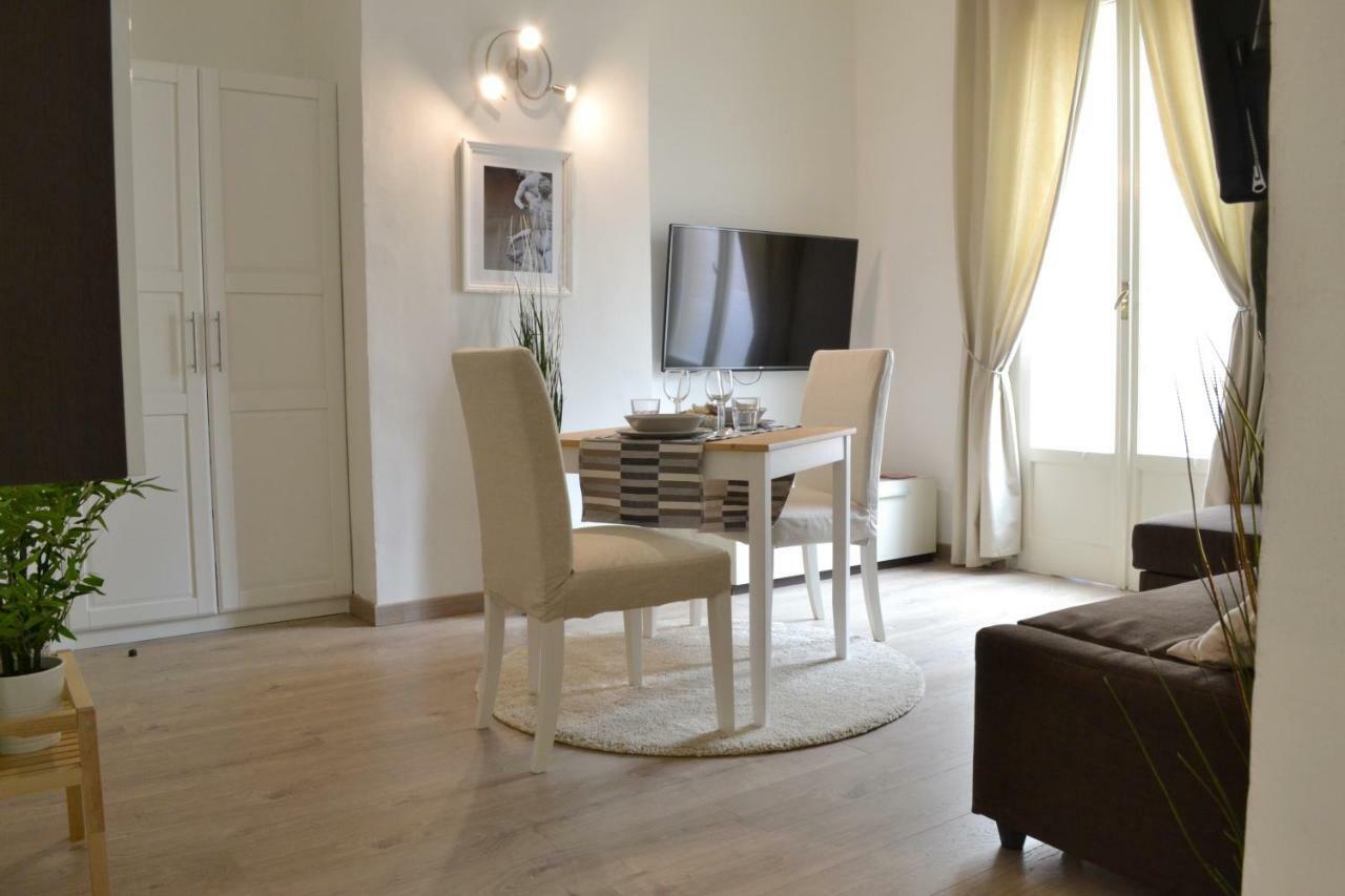 Modarno Exclusive Apartments ฟลอเรนซ์ ภายนอก รูปภาพ